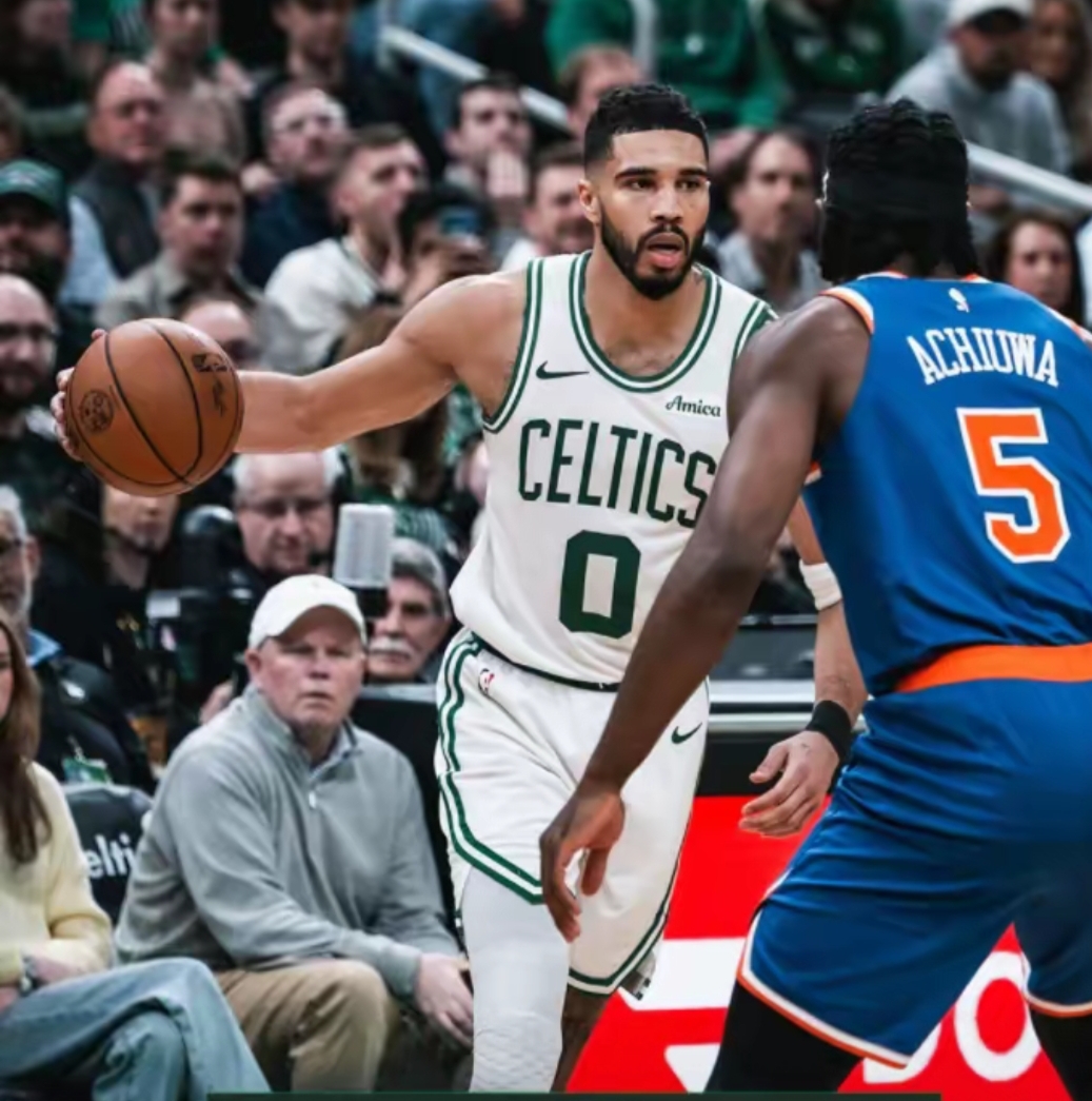 包含凯尔特人险胜步行者，拉文打破历史纪录的词条