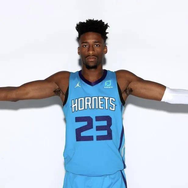 奇才轻取德国男篮,西蒙斯完成帽子戏法 奇才轻取德国男篮,西蒙斯完成帽子戏法