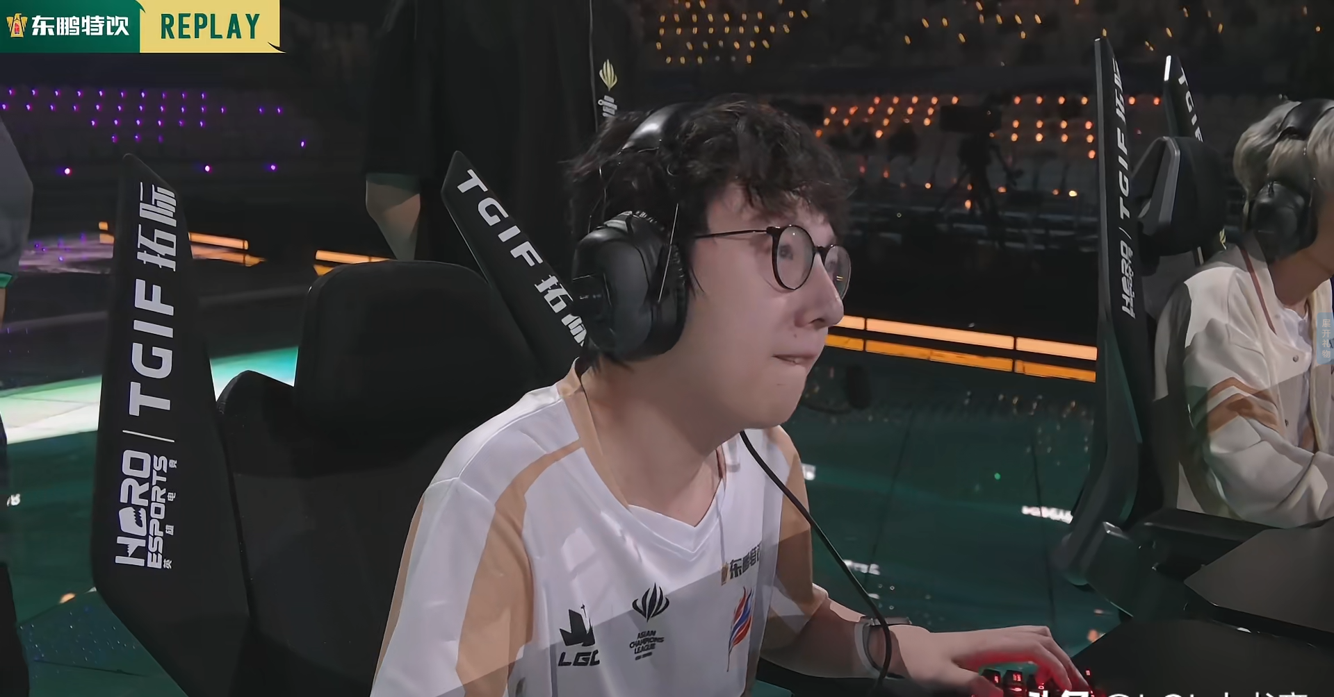 LGD血洗GEN,Uzi打破历史纪录 LGD血洗GEN,Uzi打破历史纪录