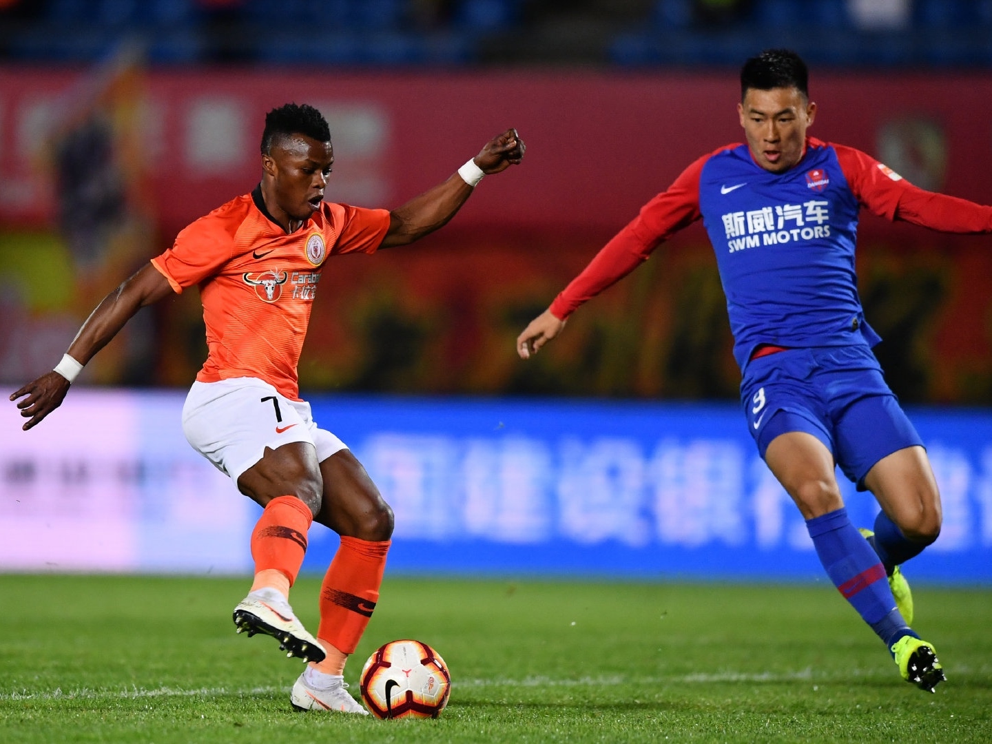 重庆斯威主场获胜，连战连胜士气高昂