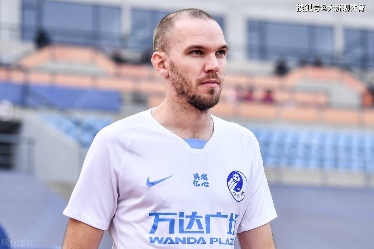 斯托伊科维奇决心冲进前四,重塑球队雄风 斯托伊科维奇决心冲进前四,重塑球队雄风