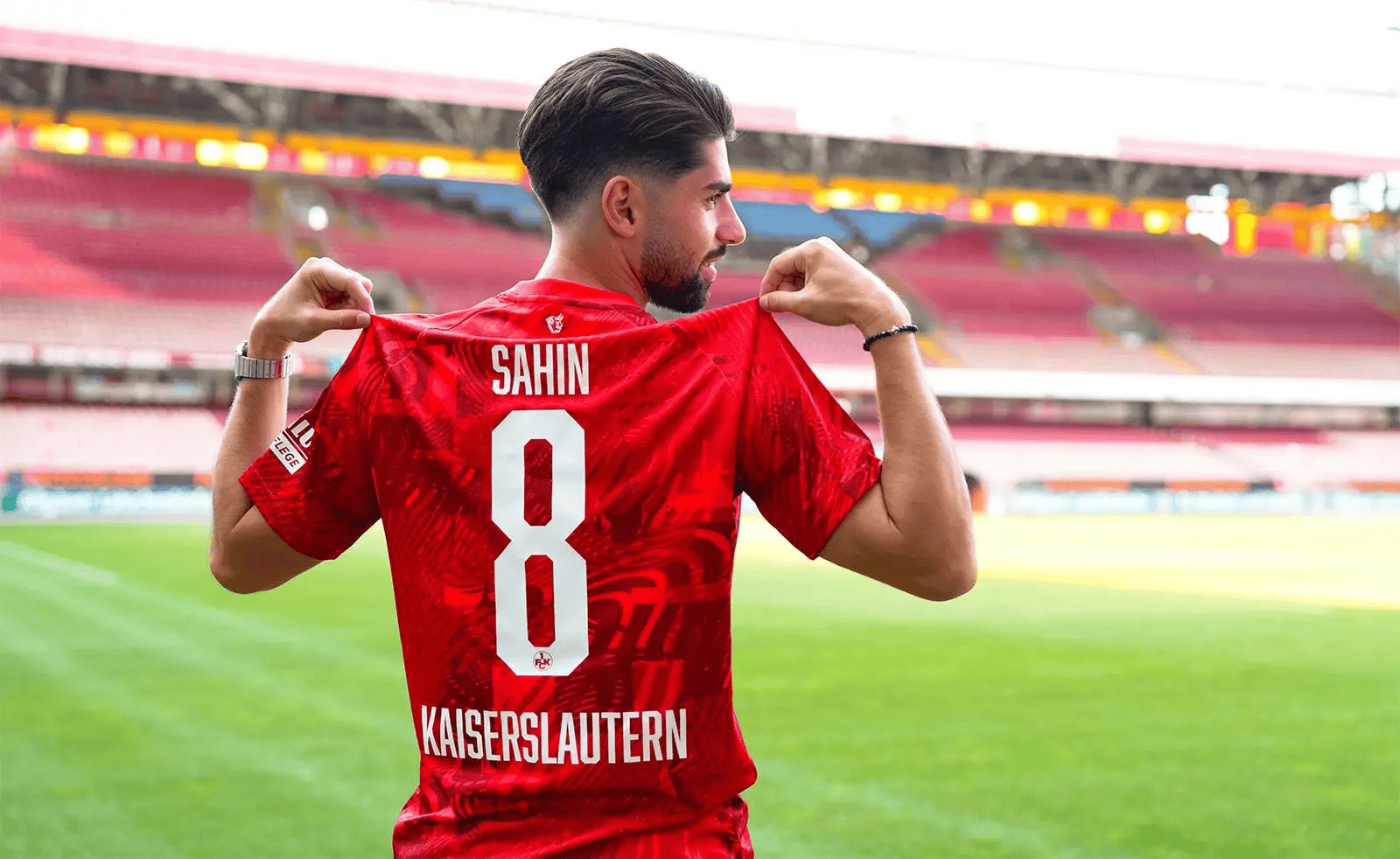 关于汉诺威96球队凭借稳健表现获得胜利的信息 关于汉诺威96球队凭借稳健表现获得胜利的信息