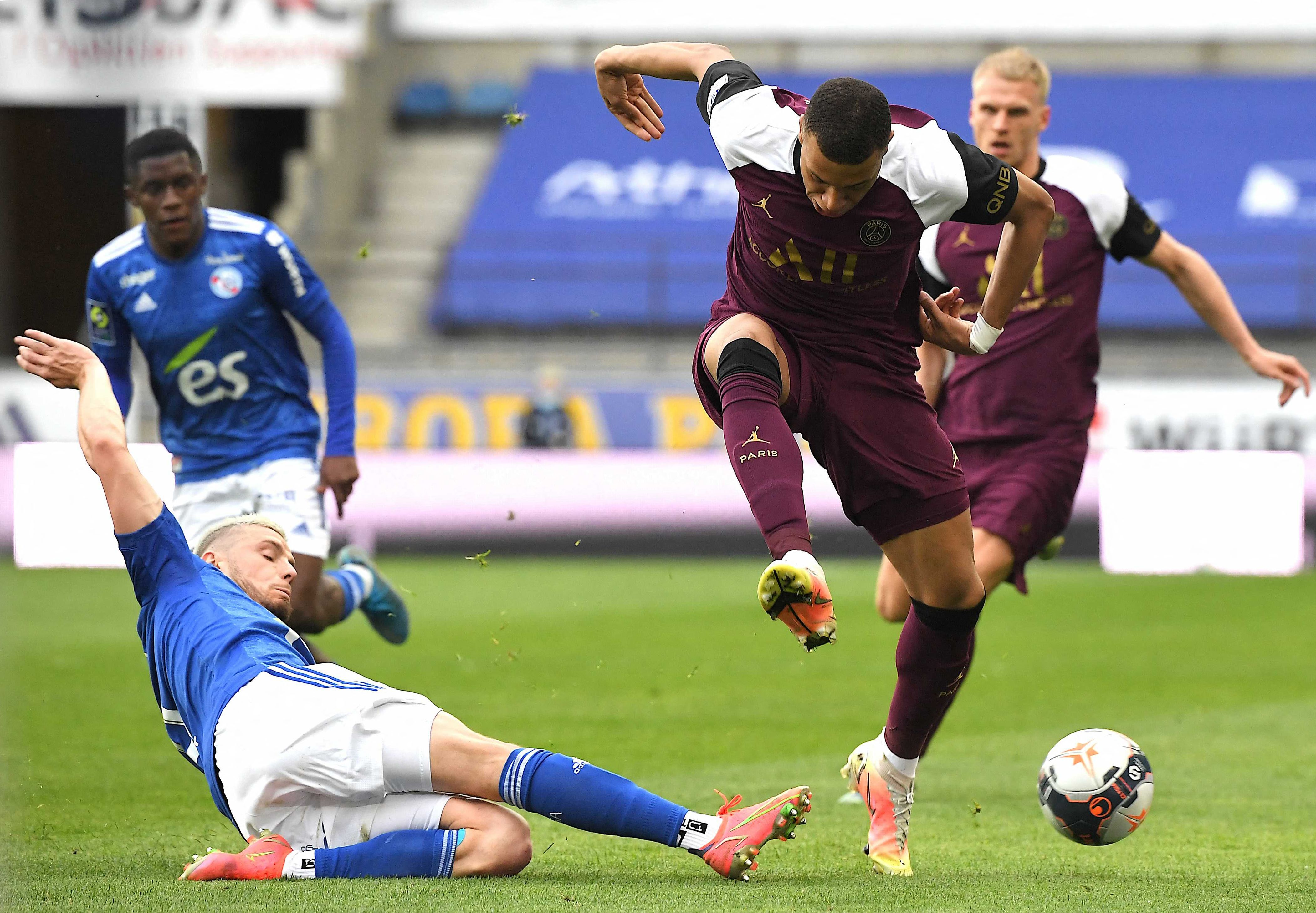 里昂客场大胜梅斯,追赶积分榜前列的简单介绍 里昂客场大胜梅斯,追赶积分榜前列的简单介绍