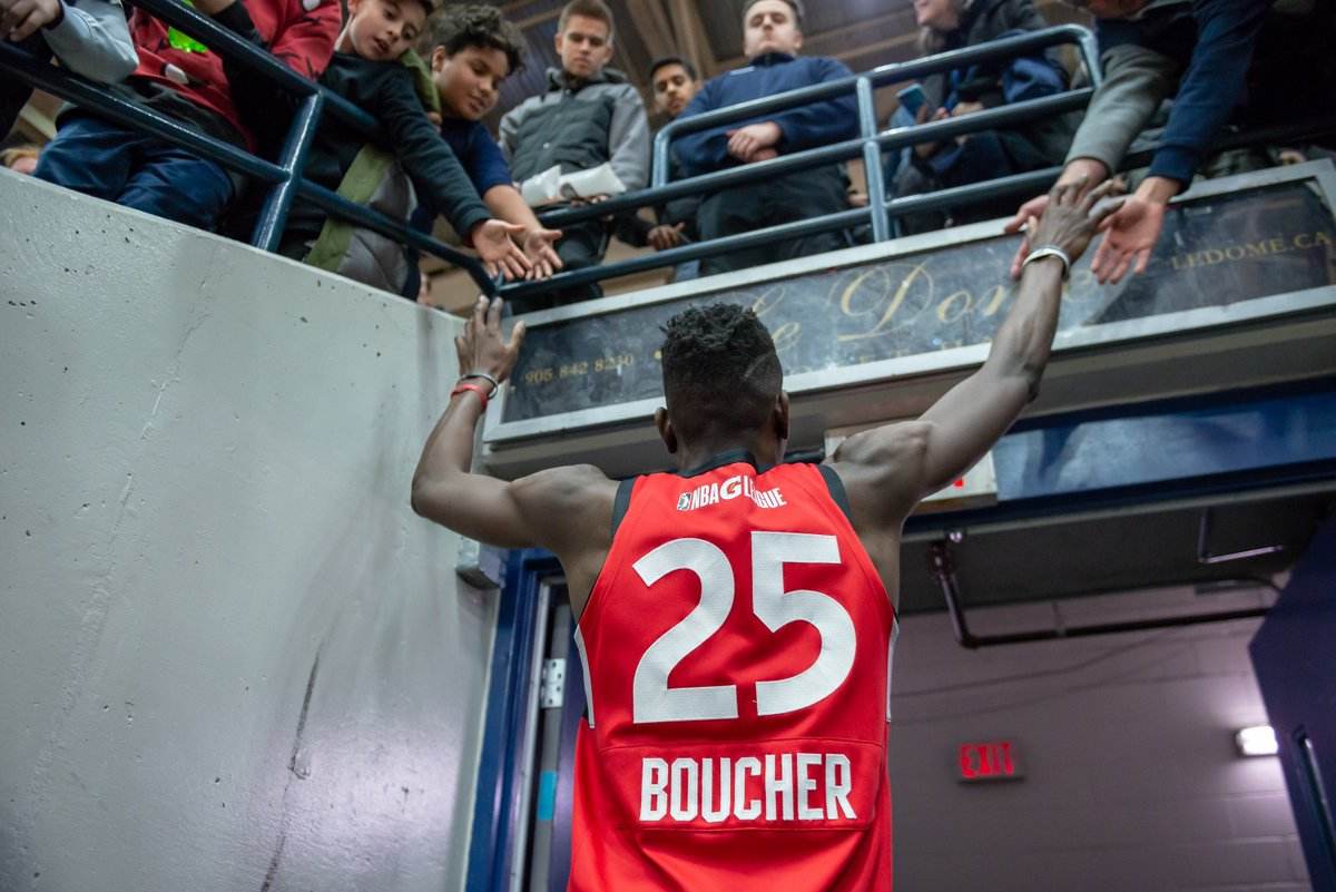 猛龙小将崛起，助球队斩获关键胜利的简单介绍