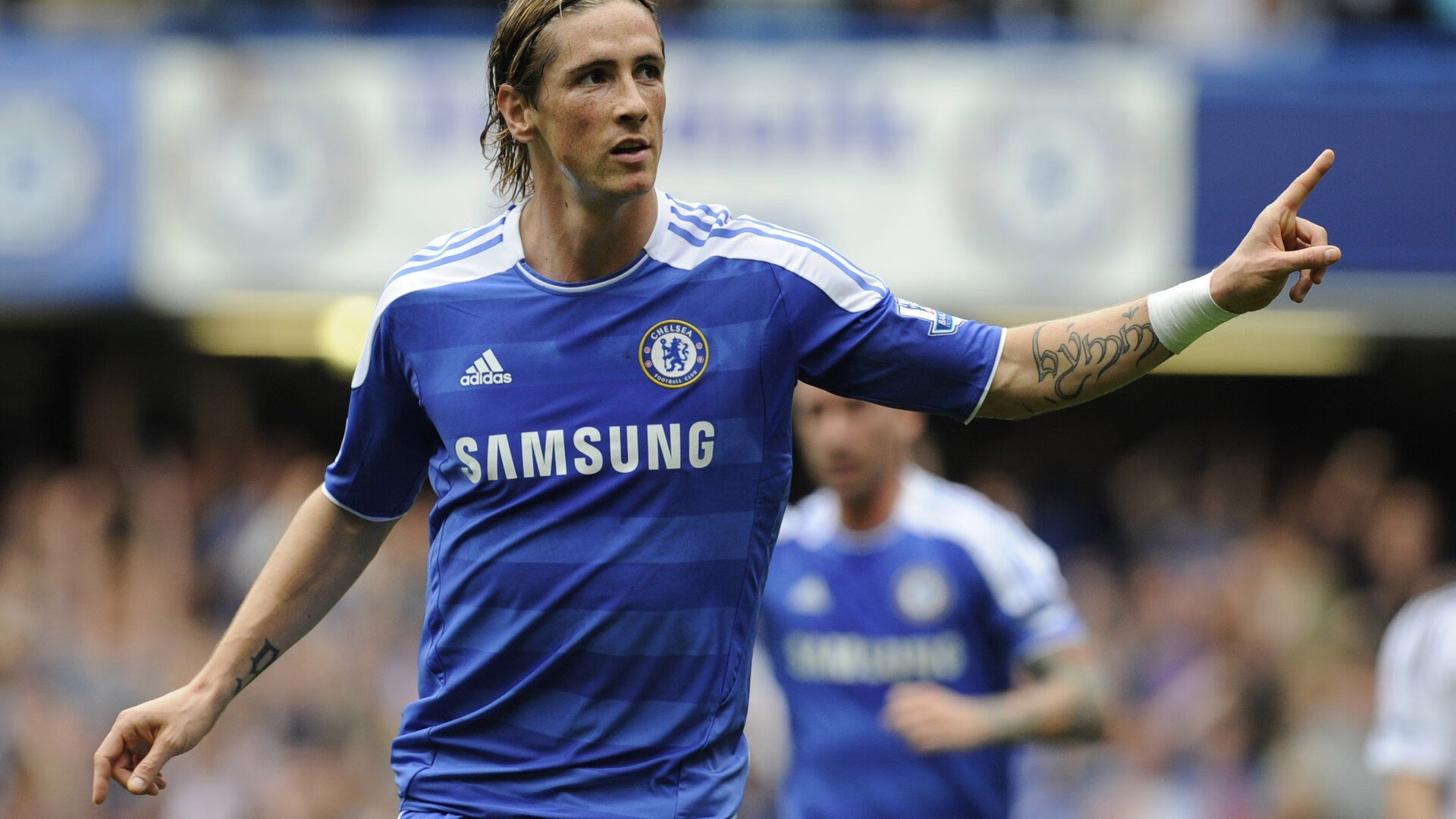 当北欧铁骑踏过桑巴之地，萨卡在欧冠决赛的终极接管