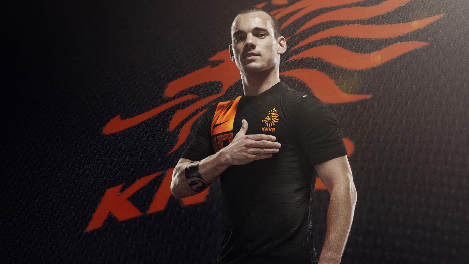 红牛车队翻盘迈凯伦，汉密尔顿惊艳四座